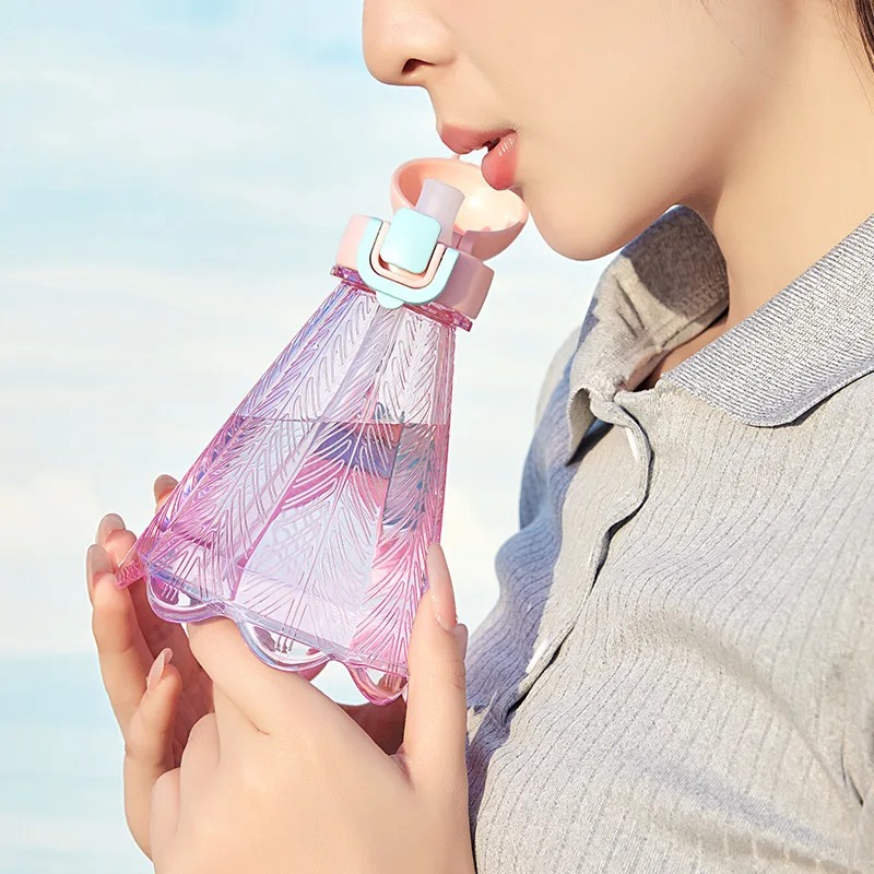 Badminton Outdoor - 新しいクリエイティブなバドミントンロープストロー付きプラスチックカップ、学生向け屋外フィットネスミニキュートカップ